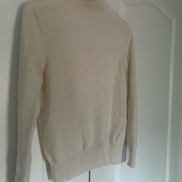 Lilysilk Cream 100% Cashmere Sweater - Picture 5 of 8